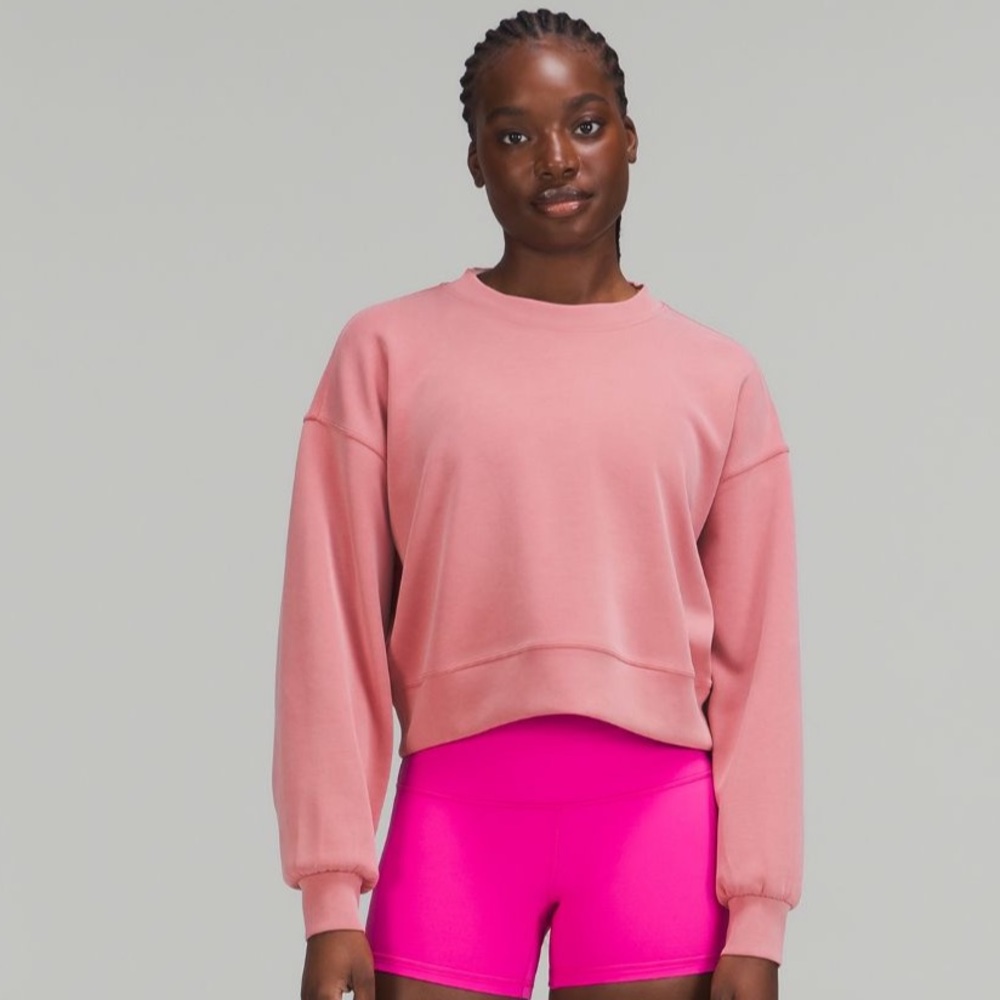 Perfectly oversized cropped crew from lululemon - softstreme